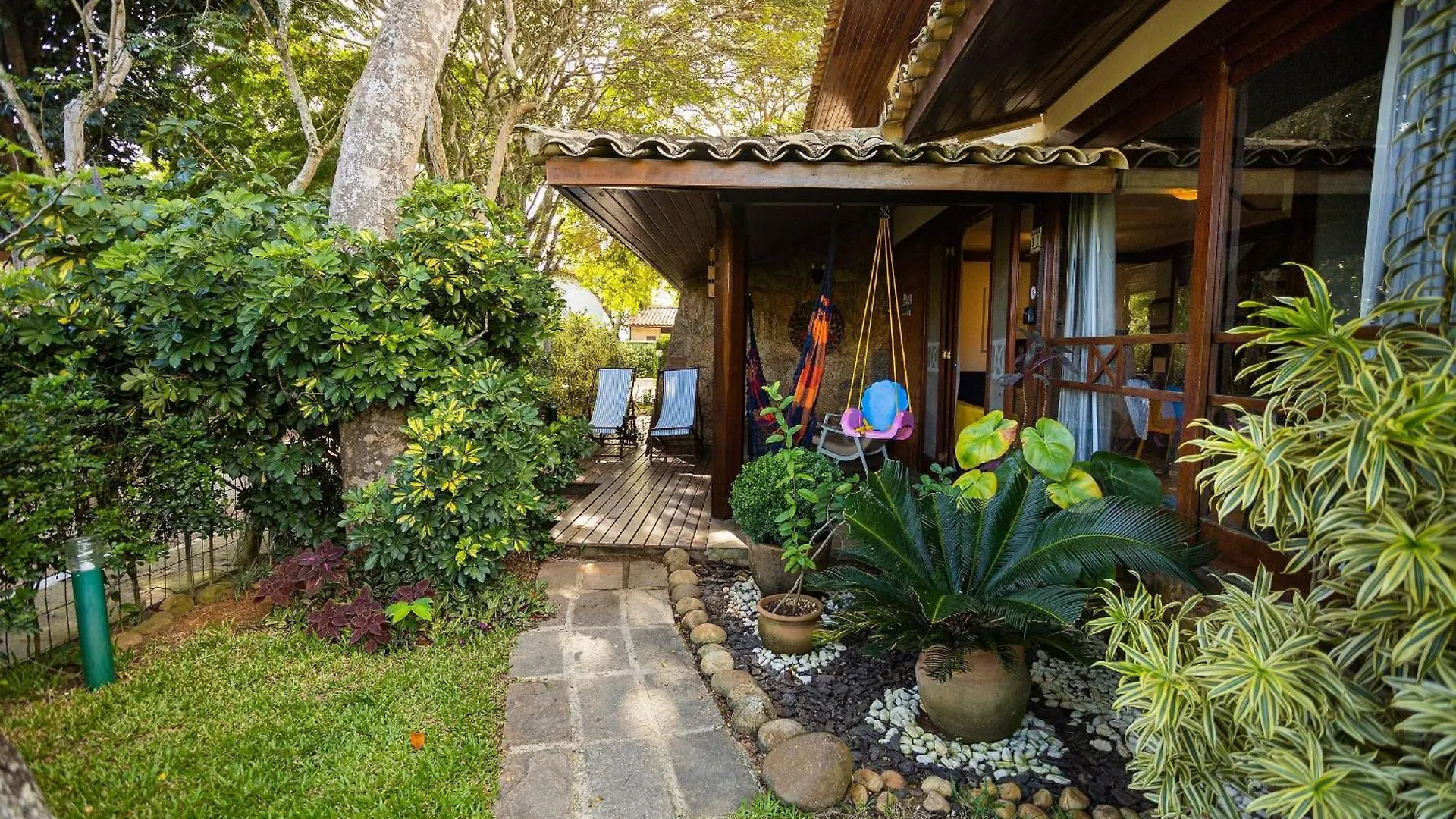 Casa Em Buzios C/ 4 Quartos E Churrasqueira |Vf 11