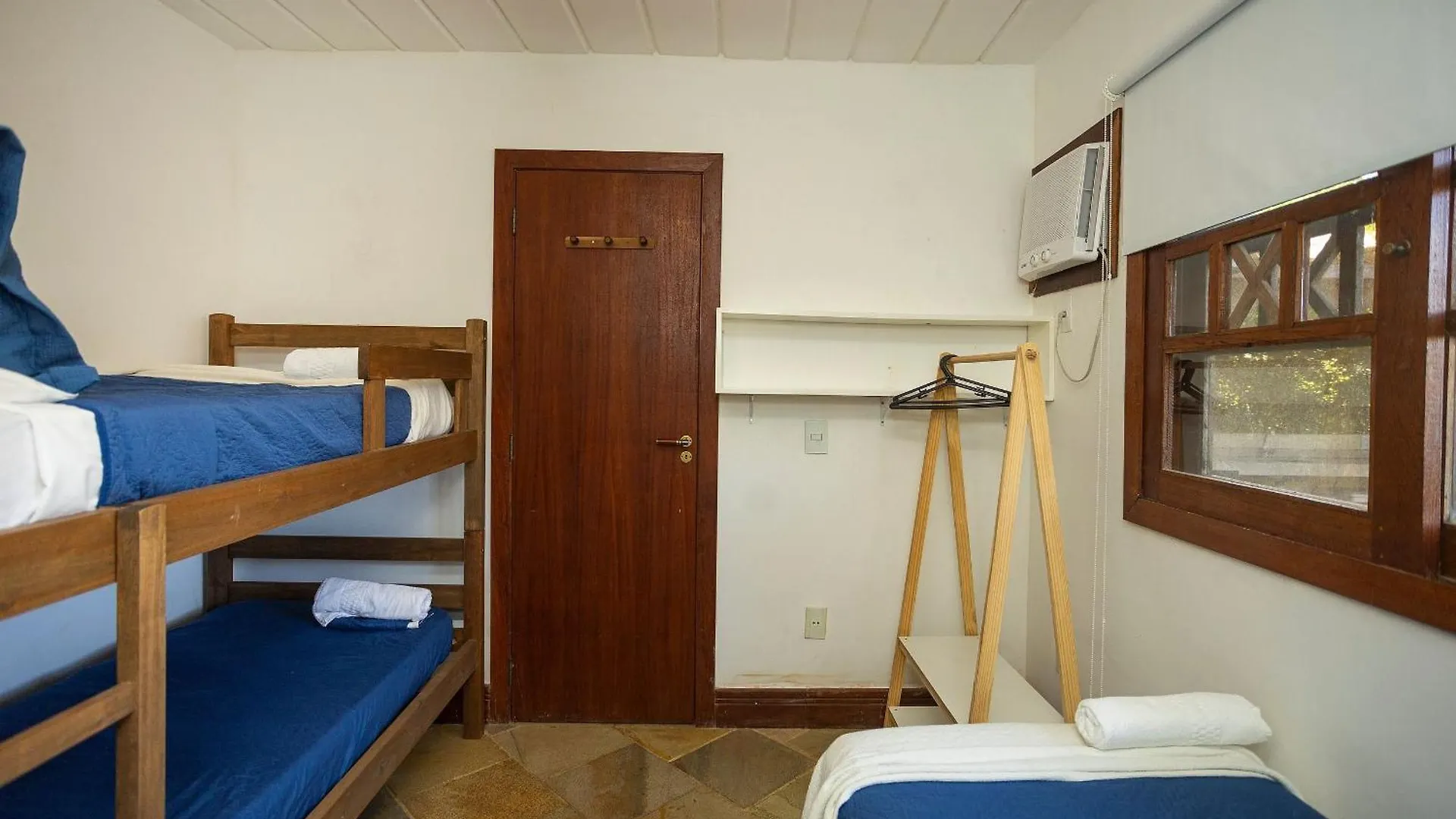 Casa Em Buzios C/ 4 Quartos E Churrasqueira |Vf 11 Búzios