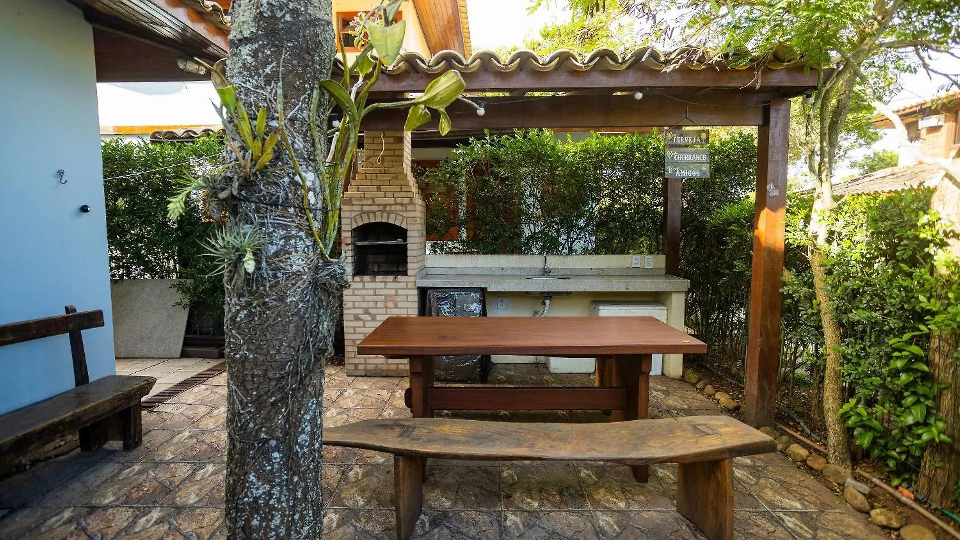 Casa Em Buzios C/ 4 Quartos E Churrasqueira |Vf 11